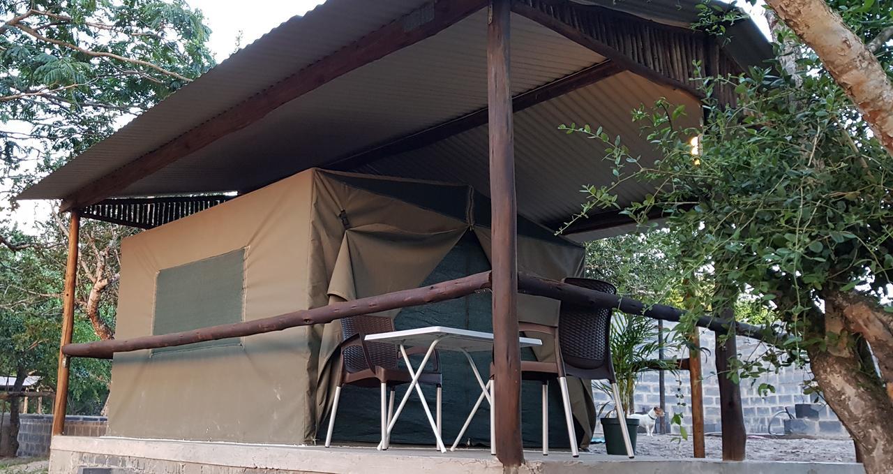 Kingfisher Bush Lodge Enkovukeni Buitenkant foto