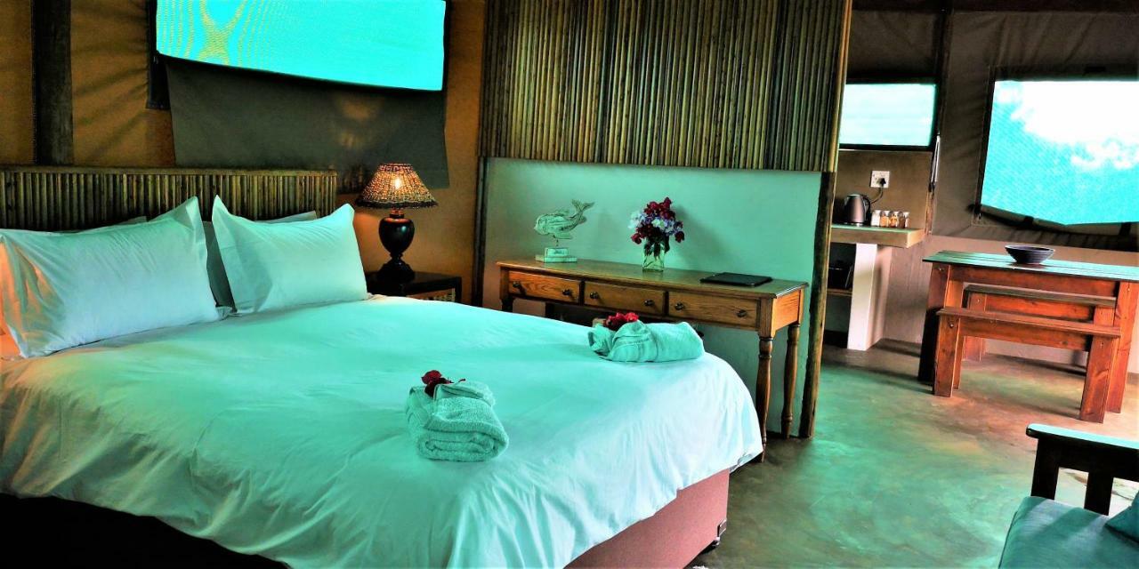 Kingfisher Bush Lodge Enkovukeni Buitenkant foto